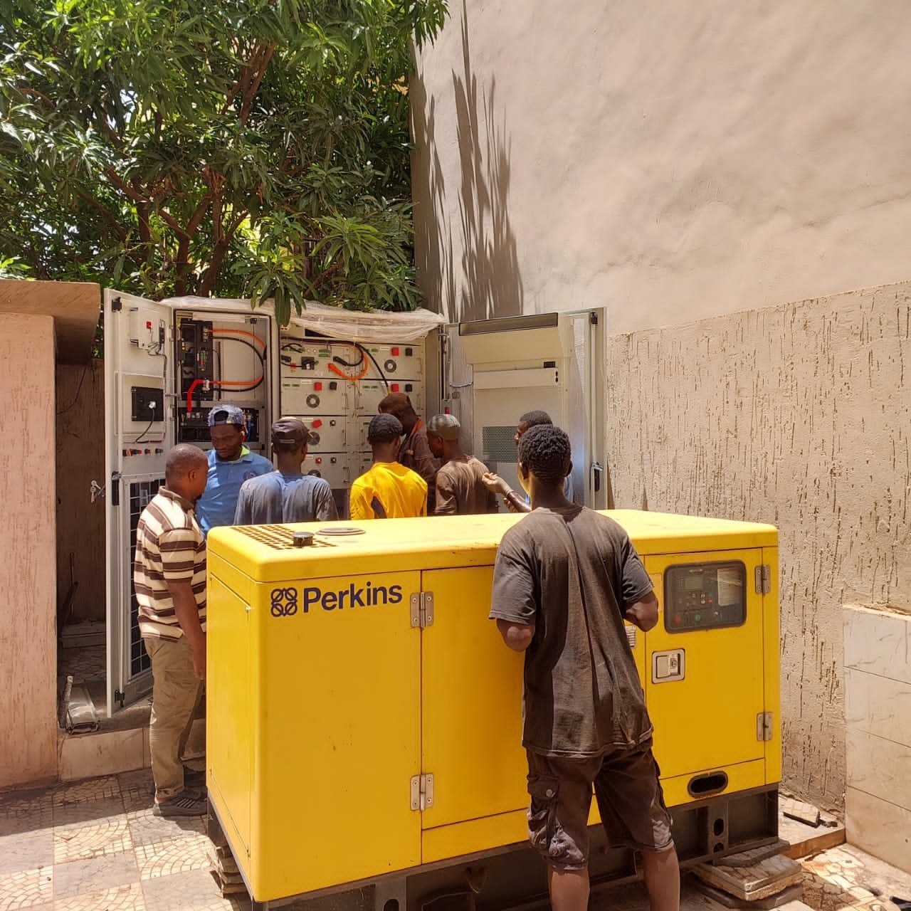 MOHA COM SARL - équipements et installations électriques HTA/BT - intervention/equipement électrique